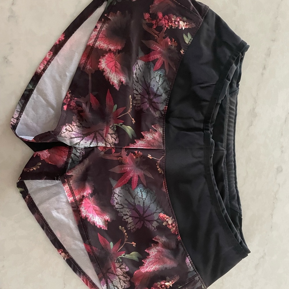 Oiselle Toolbelt Mac Roga Running Shorts 4